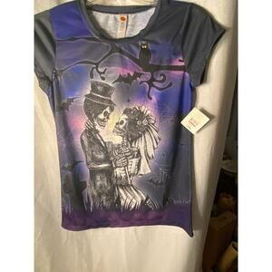 Halloween graphic tshirt with bride and groom skeleton.